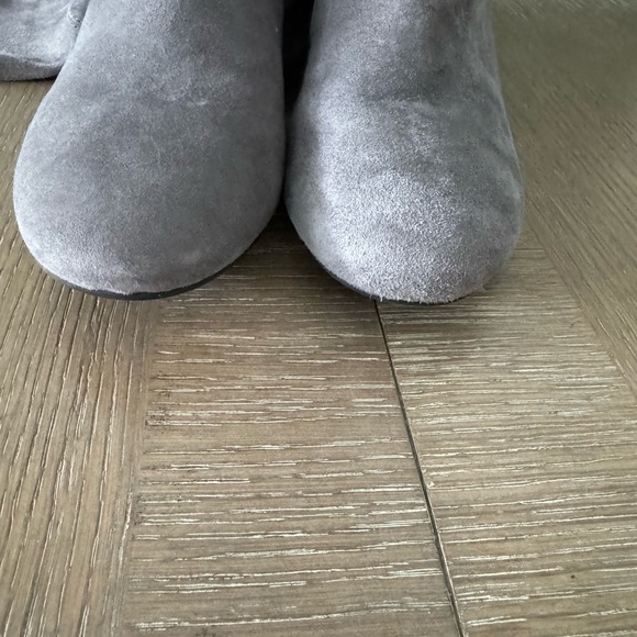 Tory Burch Laila 45MM Over-the-Knee Boot Stretch Suede Sz 7.5 - Picture 10 of 14